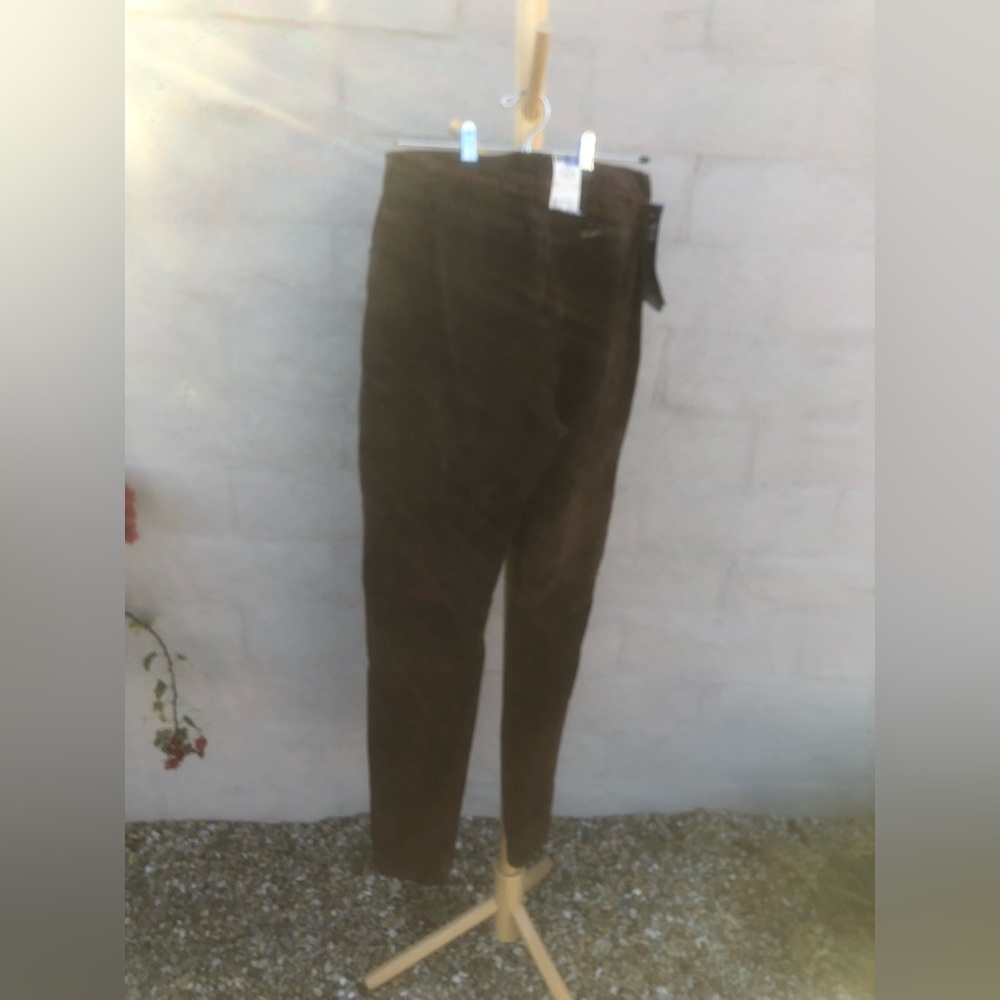 NWT wrangler suede jeans - Picture 3 of 11